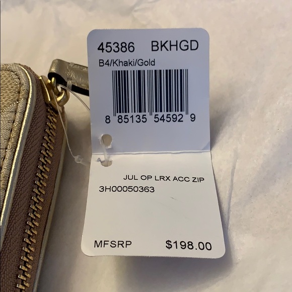 Coach khaki and gold wallet - Picture 8 of 8